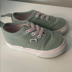 Vans girls  Green Canvas Shoes